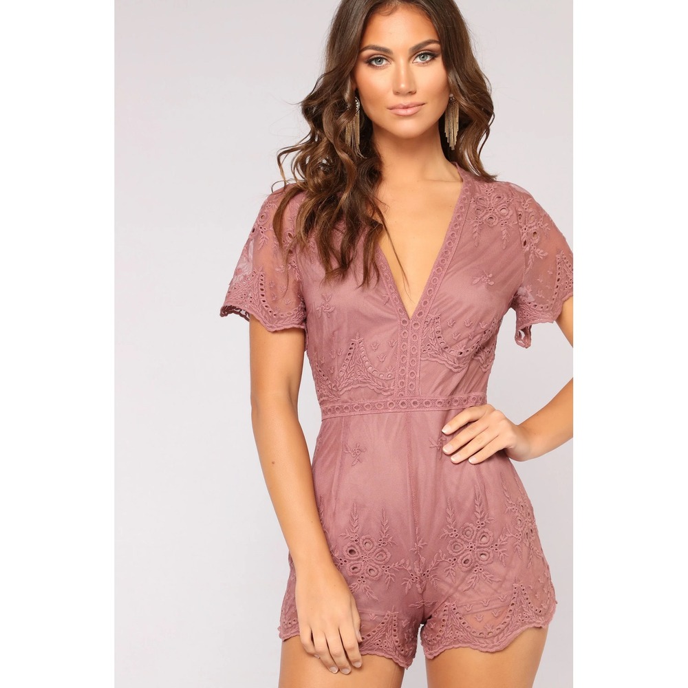 Haute Monde Mauve Lace Mesh V-Neck Romper Short Sleeve Boho HMP30134 Size M
